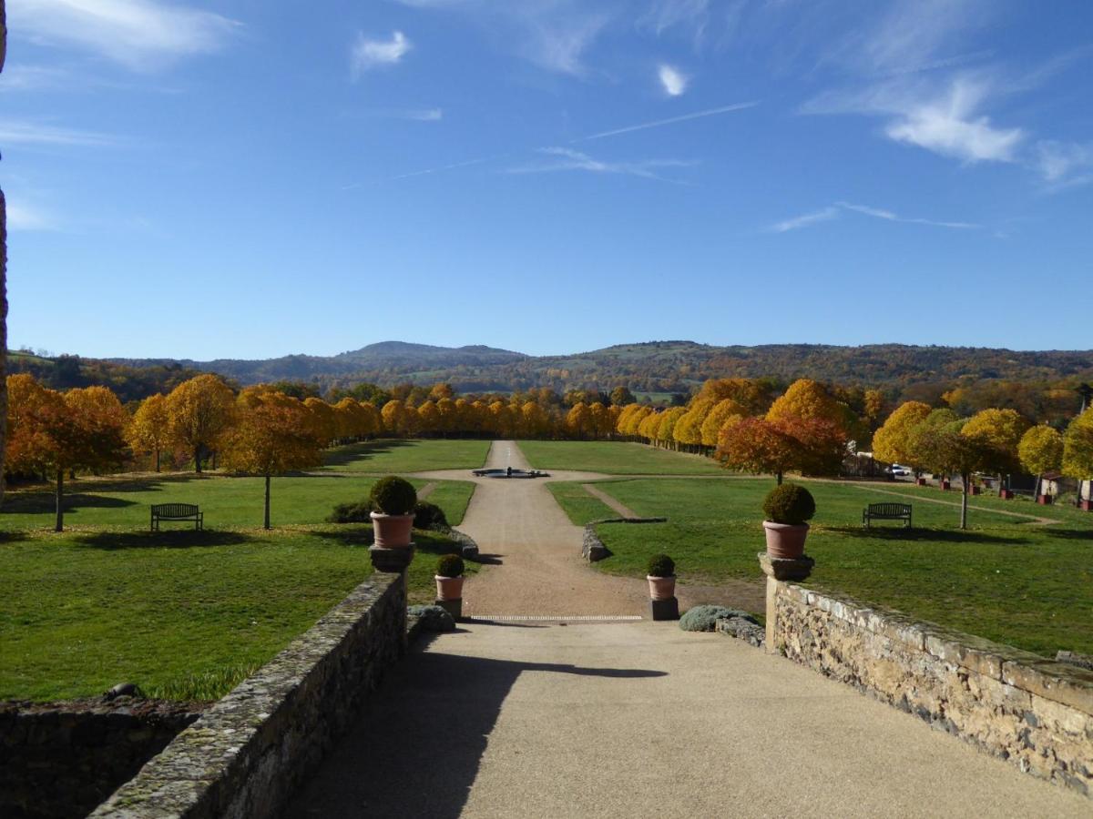 Chateau Royal De Saint-Saturnin Екстер'єр фото