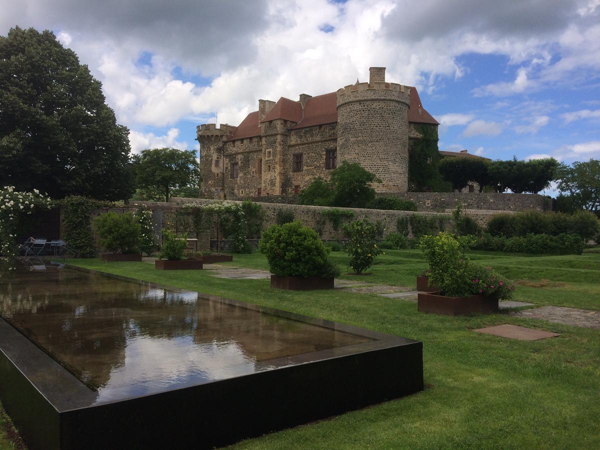 Chateau Royal De Saint-Saturnin Екстер'єр фото
