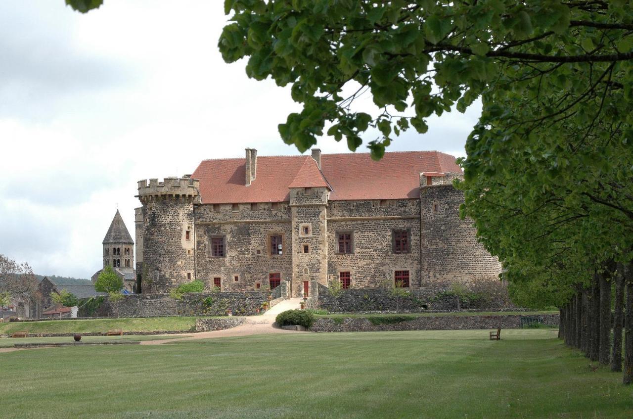 Chateau Royal De Saint-Saturnin Зручності фото